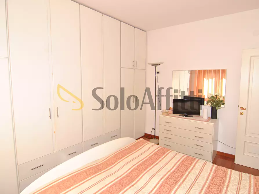 Immagine 22 di Quadrilocale in affitto  in Viale Giovanni Boccaccio 5 a Livorno