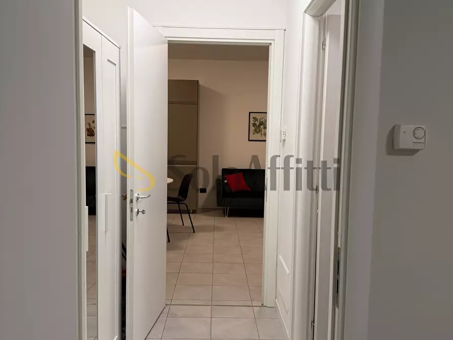 Immagine 21 di Bilocale in affitto  in Via 4 Novembre 328 a Caronno Pertusella