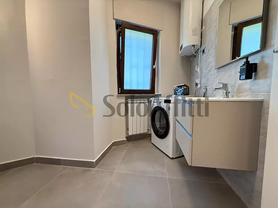 Immagine 17 di Bilocale in affitto  in Via Tedeschi 20 a Caserta