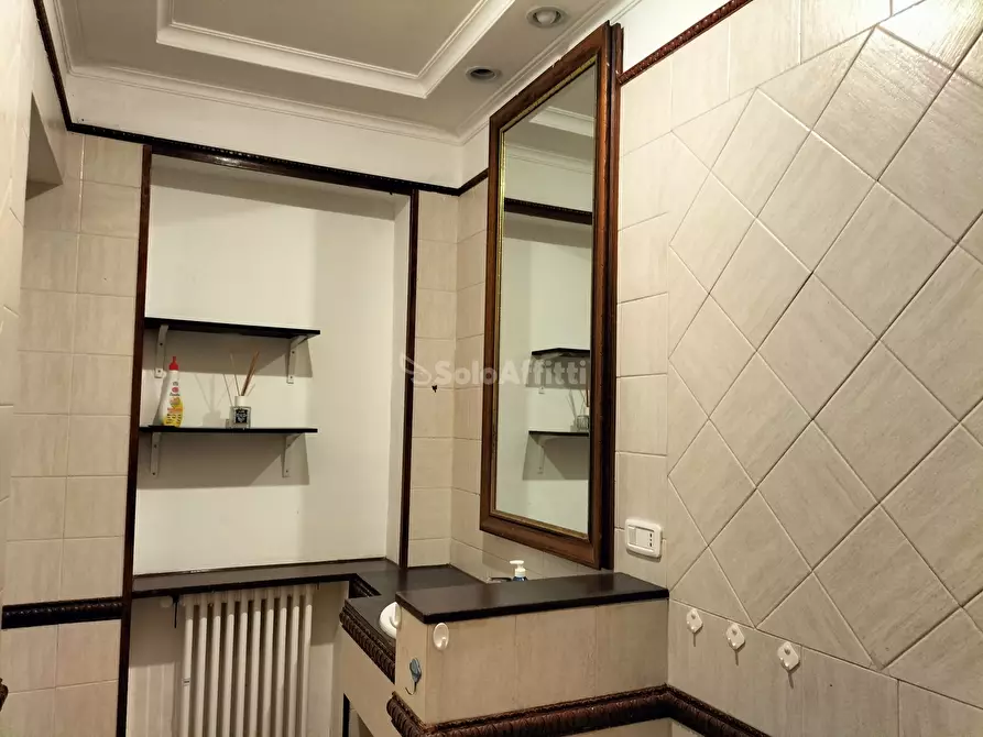 Immagine 27 di Trilocale in affitto  in Via Antonio Nibby 9 a Roma