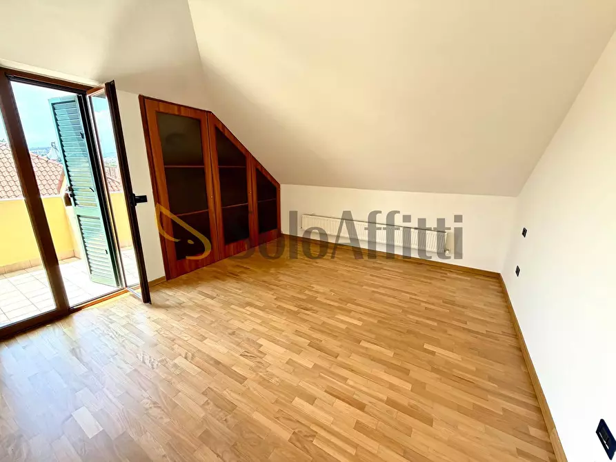 Immagine 13 di Trilocale in affitto  in Via Galileo Galilei 100 a Teramo