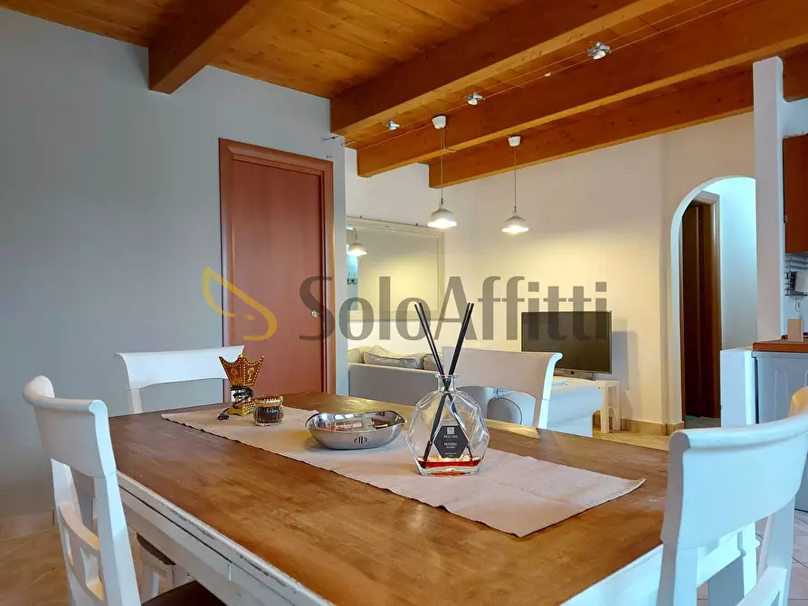 Immagine 8 di Villetta a schiera in affitto  in Viale dei Monti dell'Ara a Fiumicino