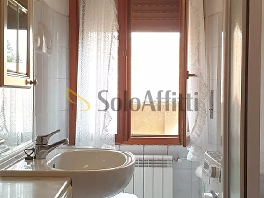 Immagine 6 di Bilocale in affitto  in Via Caravaggio 3 a Cesate