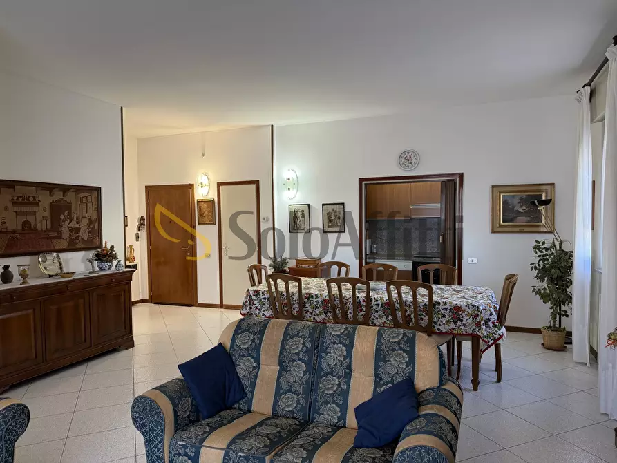 Immagine 6 di Trilocale in affitto  in Via dei Tigli 14 a Solaro