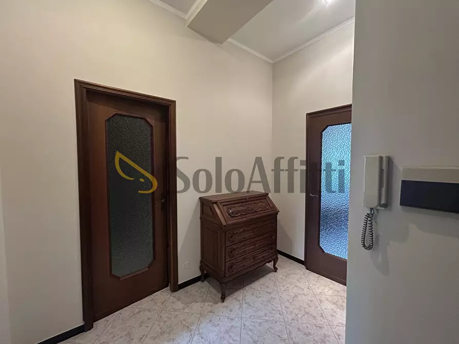 Immagine 3 di Trilocale in affitto  in Via Luigi Capriolo 51 a Torino