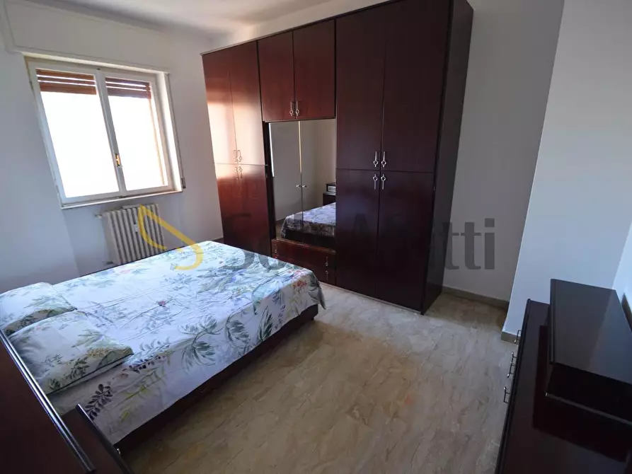 Immagine 1 di Stanza singola in affitto  in Via Fratelli Rosselli 49 a Rozzano