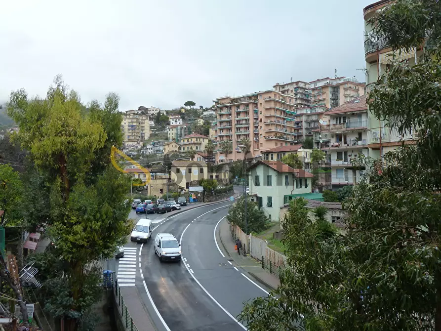 Immagine 19 di Bilocale in affitto  in Via Zefiro Massa 299 a San Remo