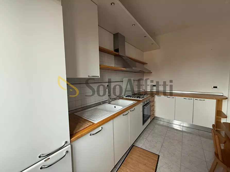 Immagine 12 di Quadrilocale in affitto  in Via Leonardo Da Vinci 45 a Meda