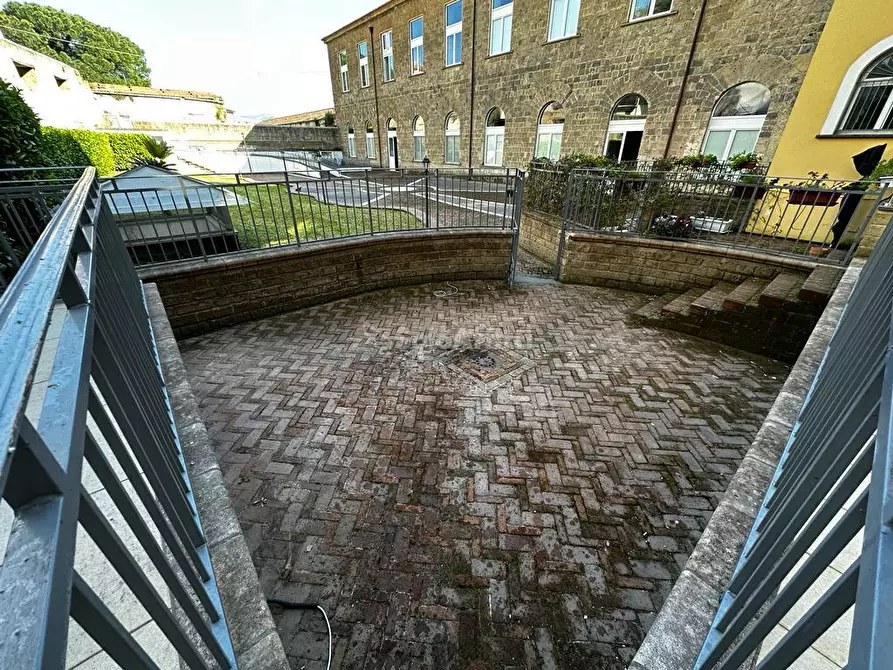 Immagine 7 di Trilocale in affitto  in Via delle Ferriere 20 a Caserta