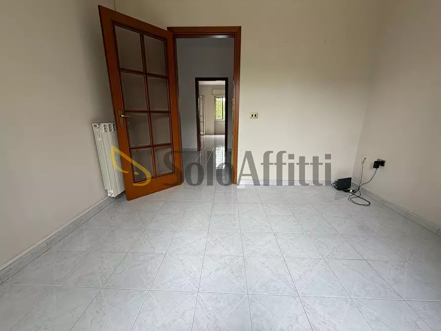 Immagine 20 di Pentalocale in affitto  in Via Assunta 46 a Caserta