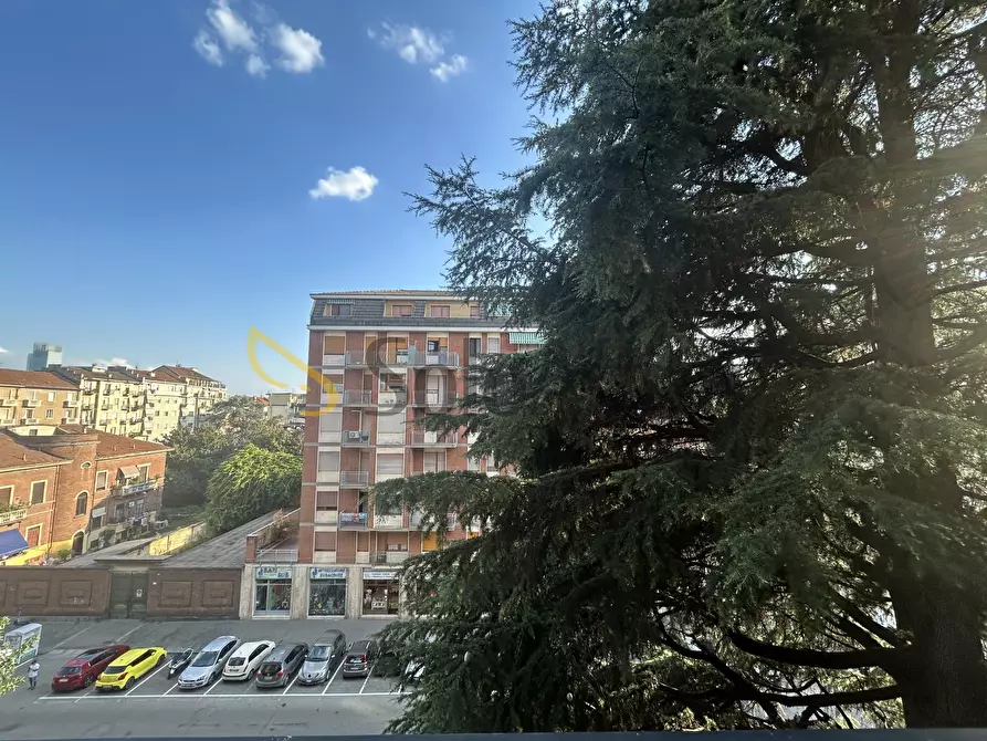 Immagine 13 di Quadrilocale in affitto  in Via Filadelfia 50 a Torino