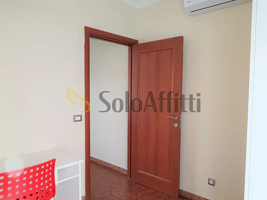 Immagine 6 di Pentalocale in affitto  a Catanzaro