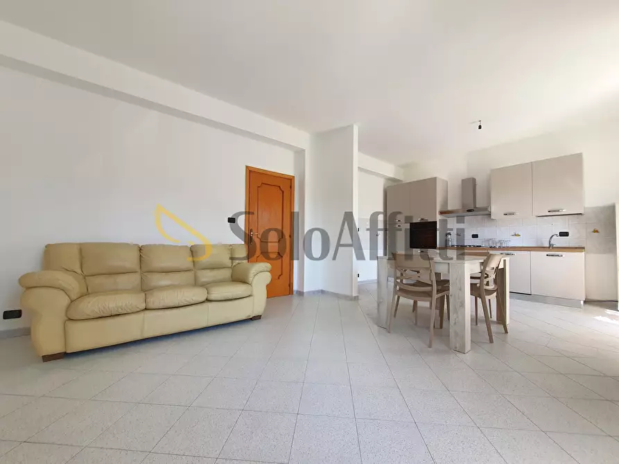 Immagine 2 di Quadrilocale in affitto  in Via Giuditta Levato 8 a Borgia