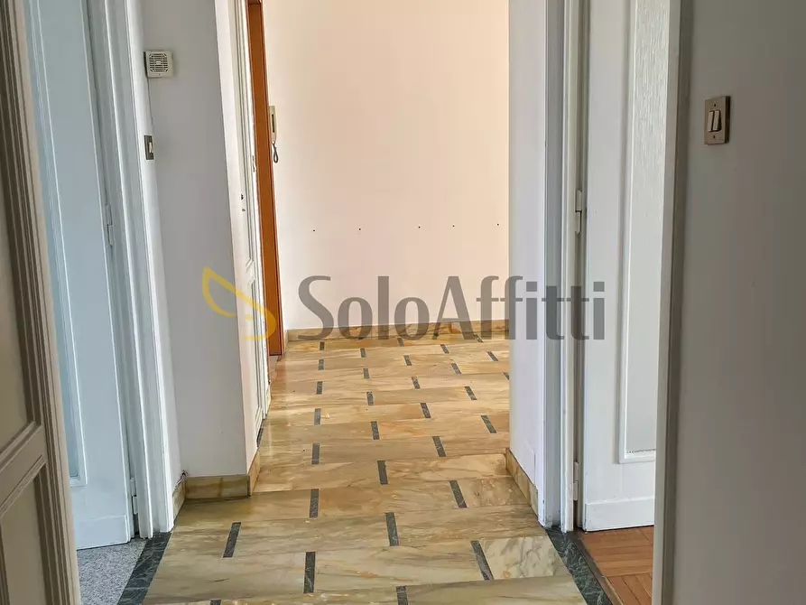 Immagine 5 di Trilocale in affitto  in Corso Galileo Ferraris a Torino