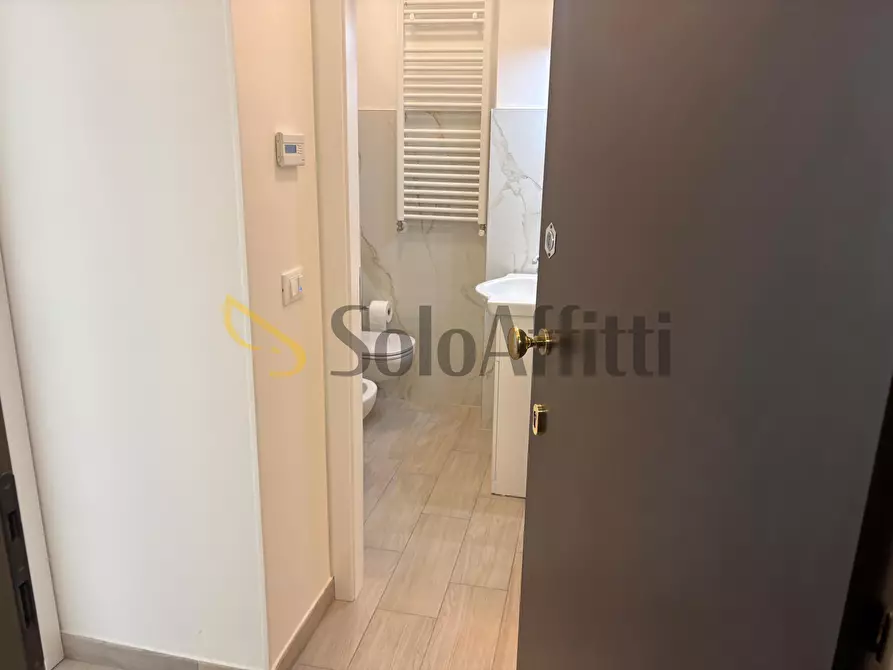 Immagine 14 di Bilocale in affitto  in Viale Amerigo Vespucci 135D a Rimini