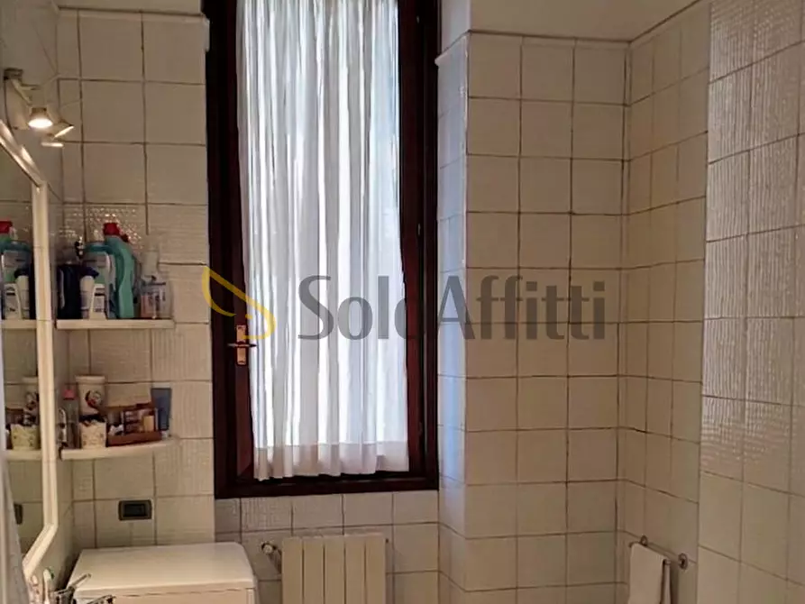 Immagine 3 di Bilocale in affitto  in Corso Milano 58 a Monza