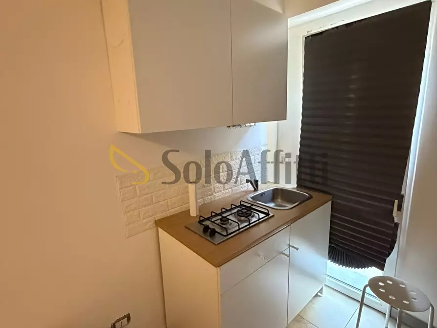 Immagine 2 di Monolocale in affitto  a Reggio Nell'emilia