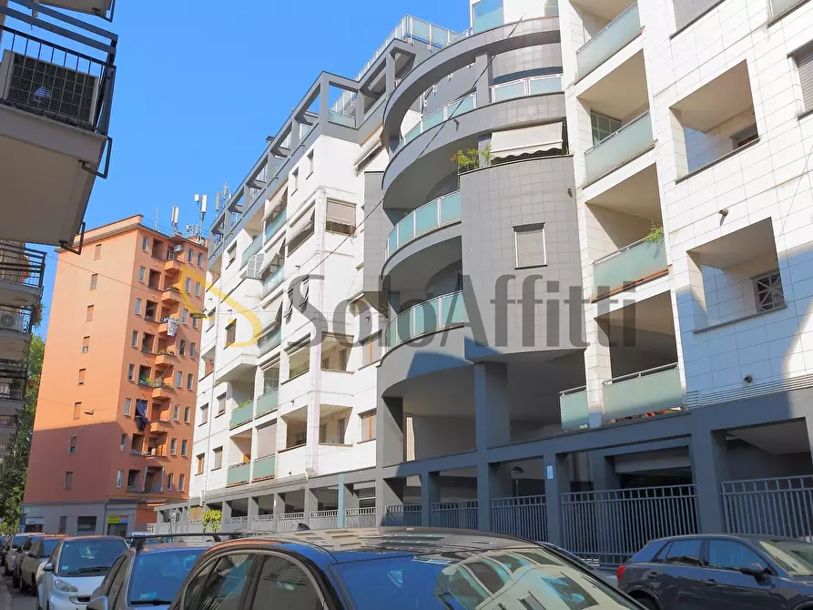 Immagine 31 di Bilocale in affitto  in Via Gressoney 7 a Milano