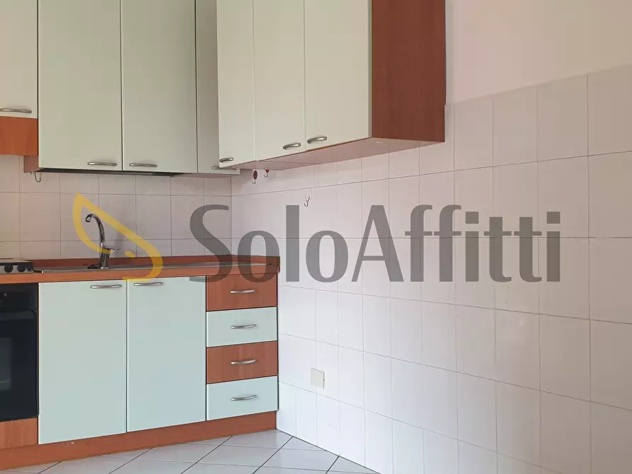Immagine 2 di Bilocale in affitto  in Via Caravaggio 3 a Cesate