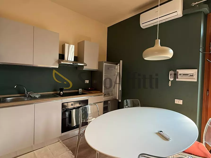 Immagine 11 di Monolocale in affitto  a Seregno