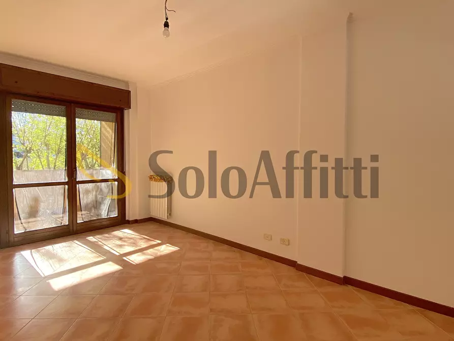 Immagine 12 di Trilocale in affitto  in Via Erminio Macario 60 a Roma