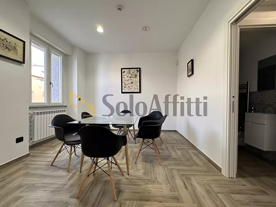 Immagine 2 di Ufficio in affitto  a Catanzaro