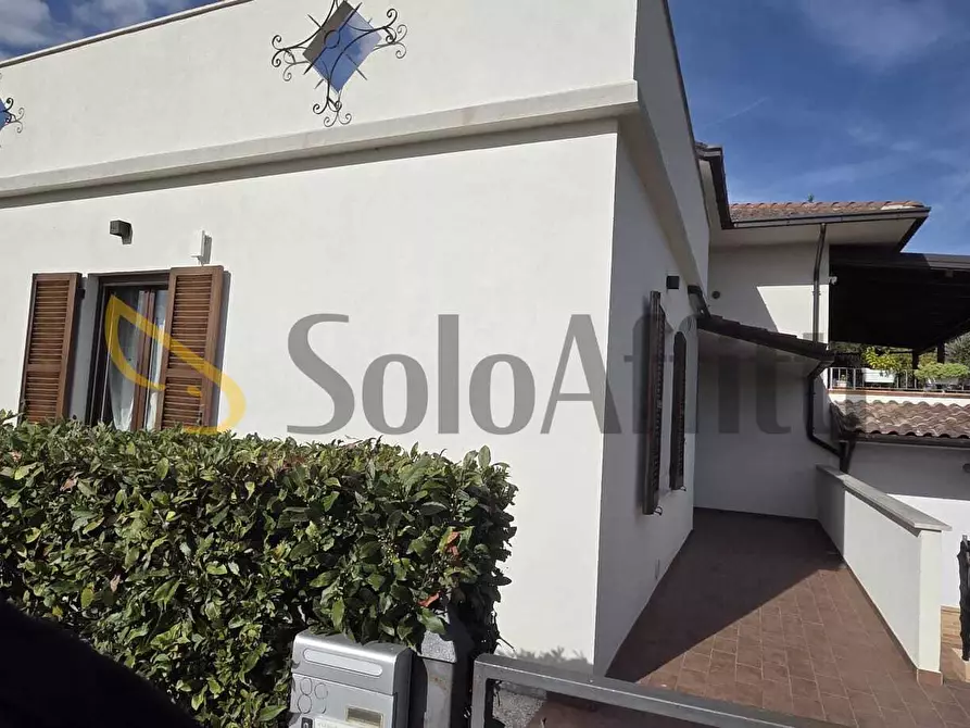 Immagine 8 di Bilocale in affitto  a Monte Roberto