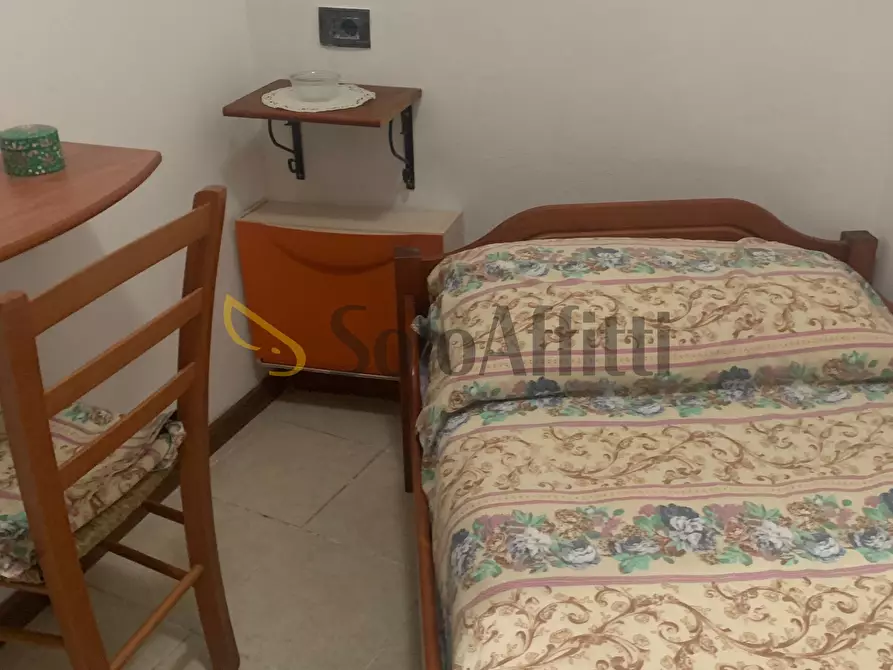 Immagine 27 di Bilocale in affitto  in Via Bonanno 22 a Catania