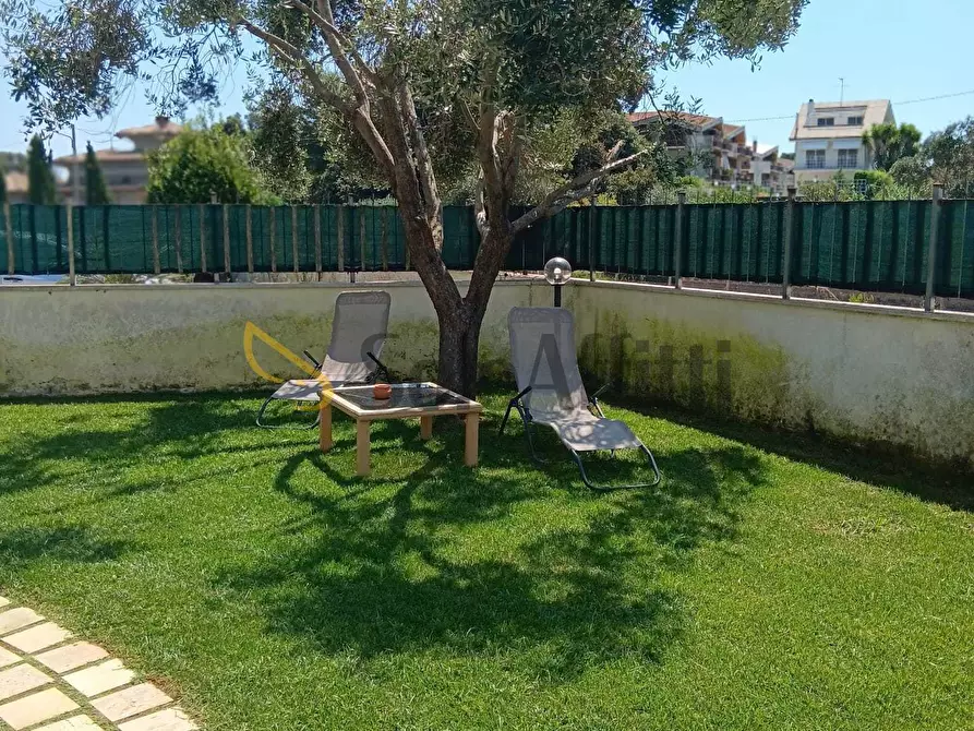 Immagine 12 di Trilocale in affitto  in Piazza Mecenate a Anzio