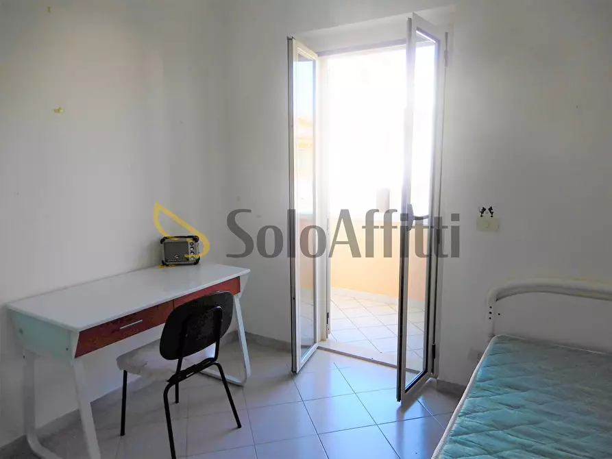 Immagine 11 di Stanza singola in affitto  a Catanzaro