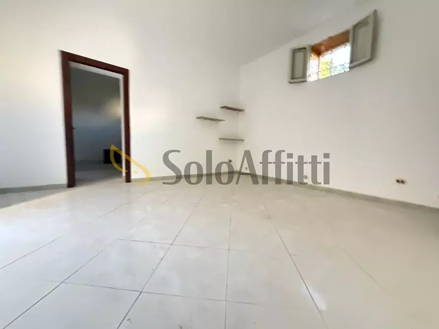 Immagine 2 di Bilocale in affitto  in Via dei Giardini 33 a Caserta