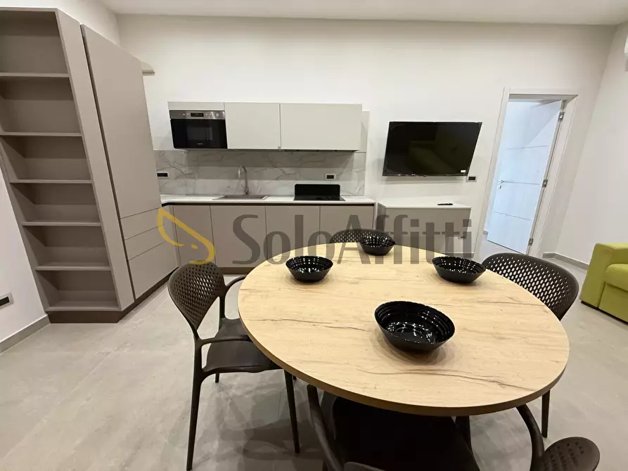 Immagine 15 di Bilocale in affitto  a Caserta