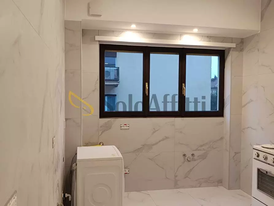 Immagine 19 di Appartamento in affitto  in Via Anapo 28 a Roma