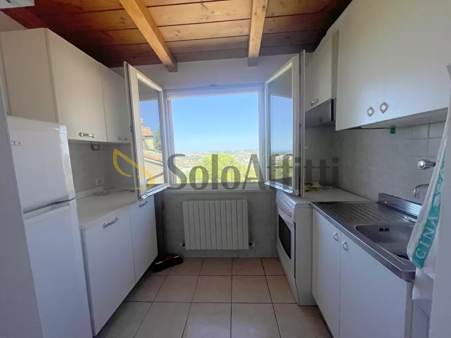 Immagine 7 di Bilocale in affitto  a Ancona