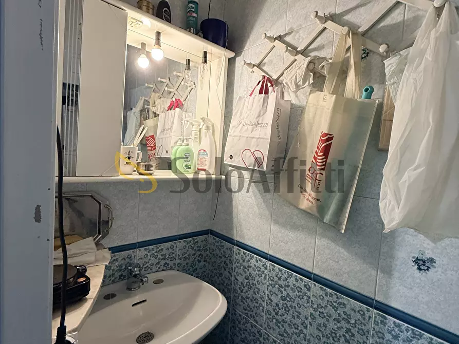 Immagine 19 di Locale commerciale in affitto  in Via Pretoria 117 a Potenza