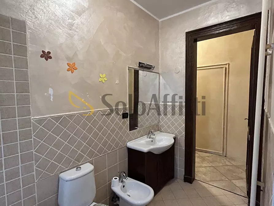 Immagine 14 di Trilocale in affitto  a Torino