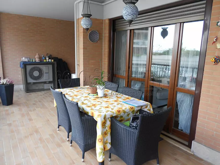 Immagine 14 di Bilocale in affitto  in Via Baldassarre Peruzzi a Fiumicino