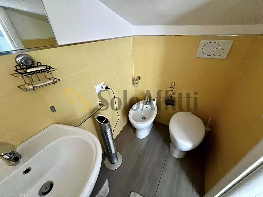 Immagine 8 di Monolocale in affitto  in Via Luigi Einaudi 3 a Tortoreto