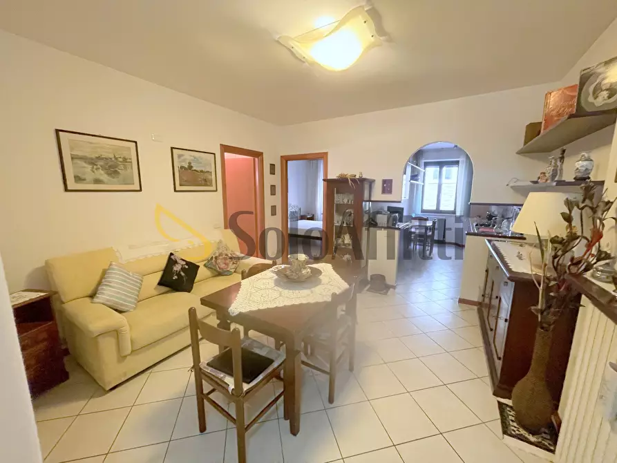 Immagine 3 di Bilocale in affitto  a Osimo