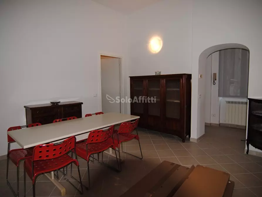 Immagine 8 di Trilocale in affitto  a Livorno