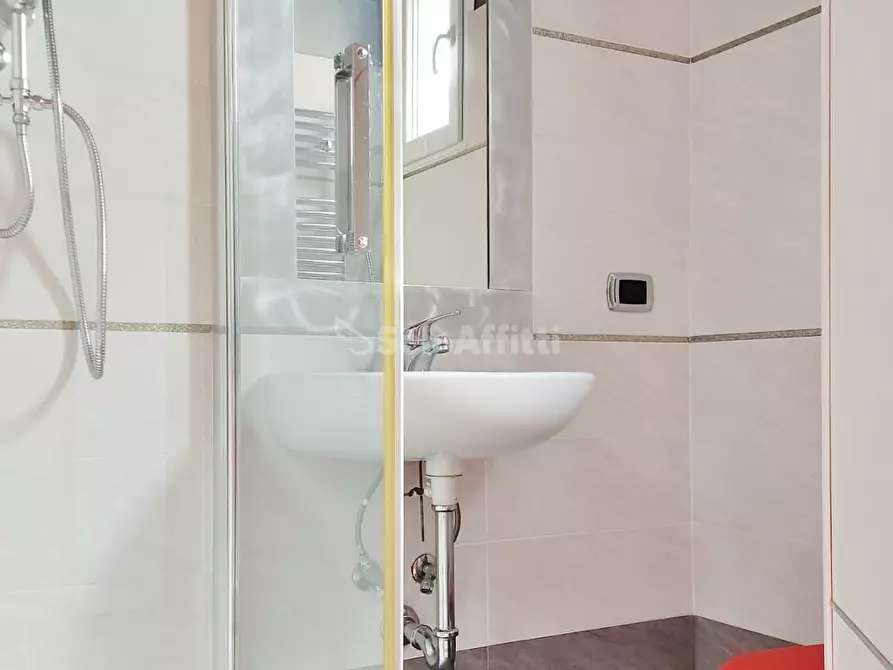 Immagine 18 di Trilocale in affitto  in Via Passo Buole a Fiumicino