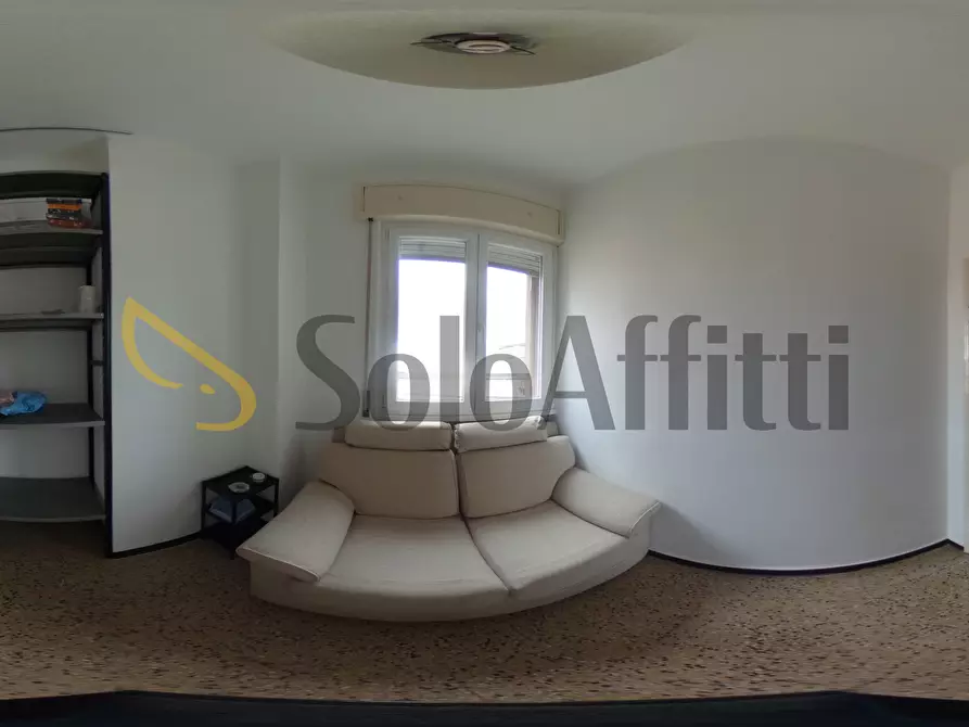 Immagine 27 di Quadrilocale in affitto  in Corso Alessandro Manzoni 72 a Pavia