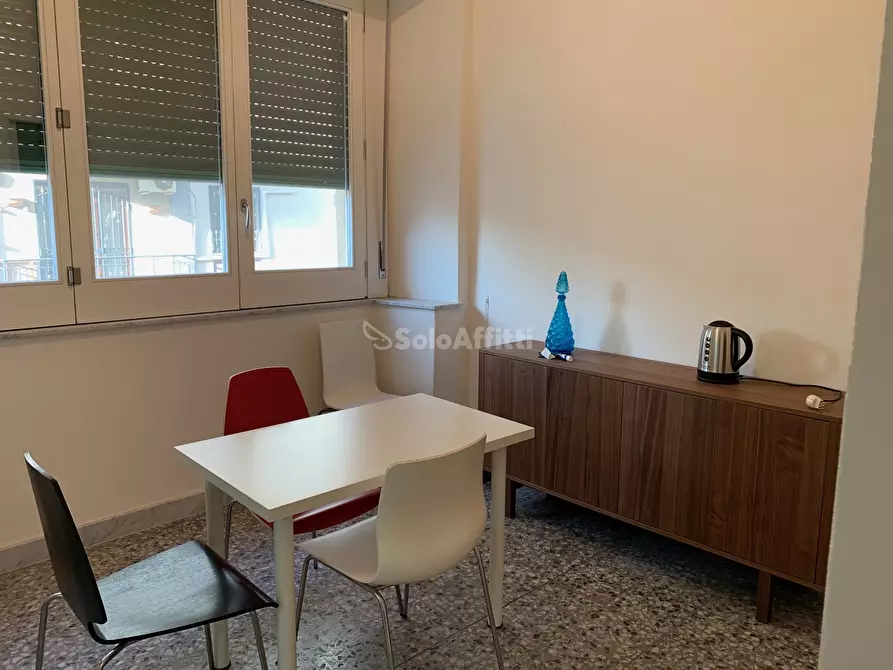 Immagine 24 di Bilocale in affitto  a Catania