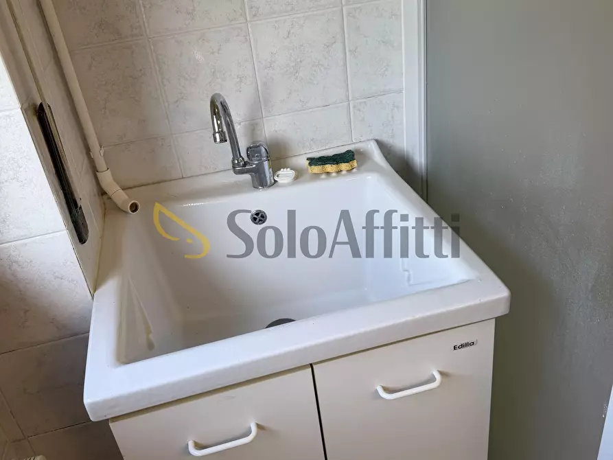 Immagine 33 di Trilocale in affitto  in Via Monte Grappa 23 a Saronno