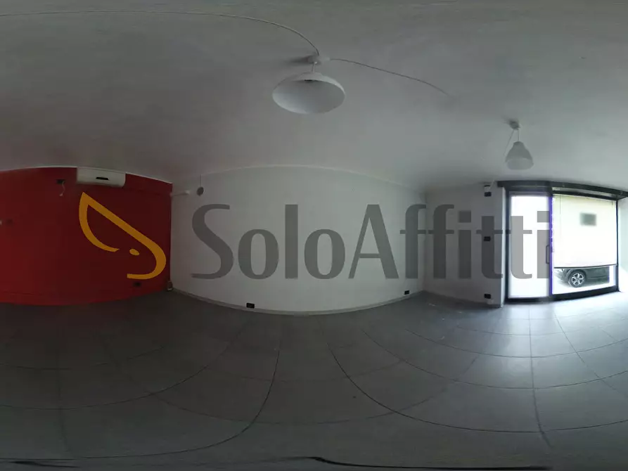 Immagine 6 di Locale commerciale in affitto  in VIA LEINI 13 a Settimo Torinese