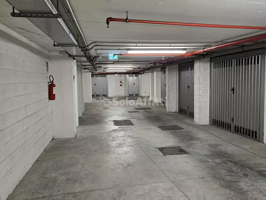 Immagine 5 di Garage in affitto  in Largo Volfango Frankl a Terni