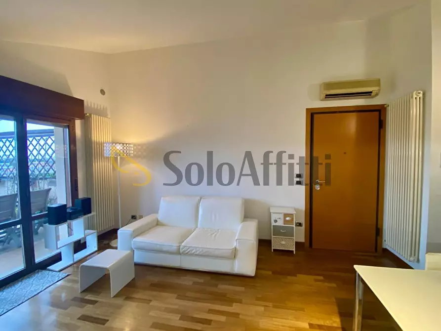 Immagine 3 di Attico in affitto  in Via Sebastiano Vanzi 18 a Rimini