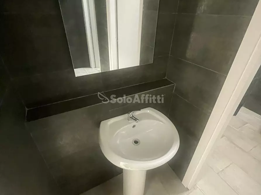 Immagine 8 di Ufficio in affitto  in Corso Orbassano 336 a Torino