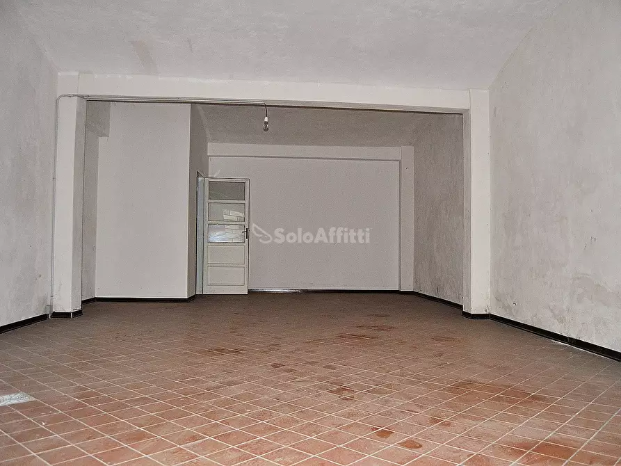 Immagine 1 di Magazzino in affitto  in CASTIGLIONE 10B a Settimo Torinese