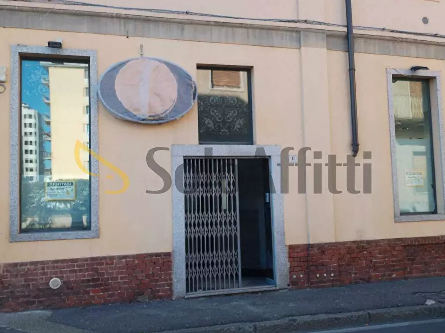 Immagine 1 di Locale commerciale in affitto  in Via dei Mille 11 a Busto Arsizio